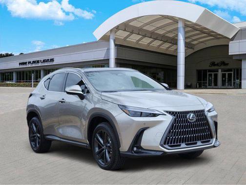 2026 Lexus NX 450h+ Luxury