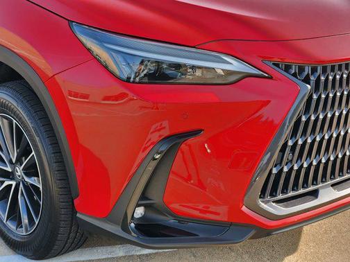 2025 Lexus NX 350h Premium