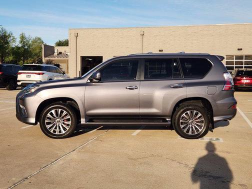 Gray Pearl 2023 Lexus GX 460 Premium