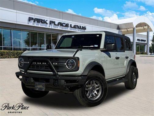 2022 Ford Bronco Base