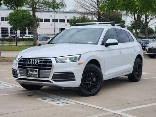 Glacier White Metallic 2019 Audi Q5 2.0T Premium