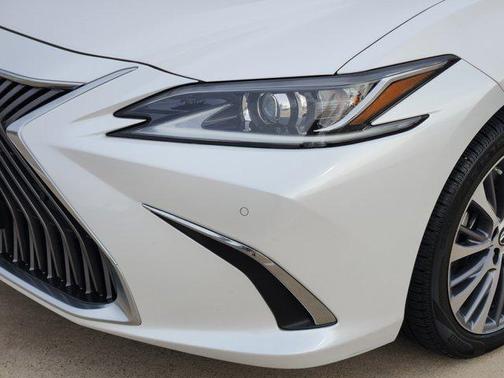2021 Lexus ES 350 Luxury