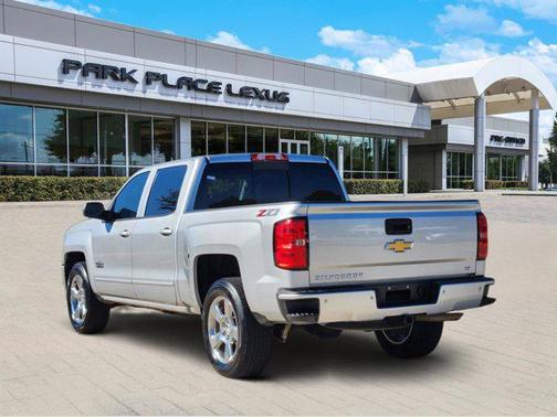 2018 Chevrolet Silverado 1500 2LT