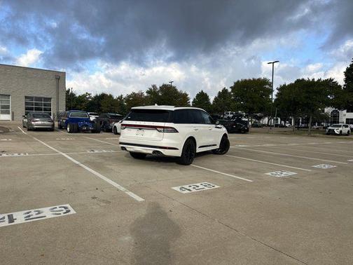 2023 Lincoln Aviator Reserve AWD
