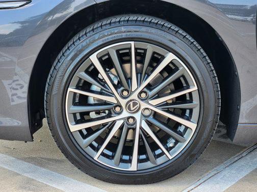 2025 Lexus ES 350 Base