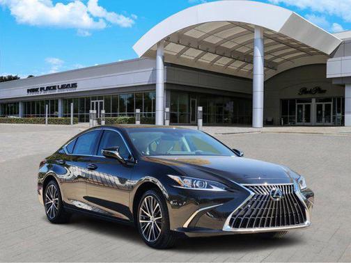 2025 Lexus ES 350 Base
