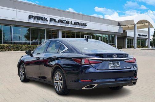 2021 Lexus ES 350 Base