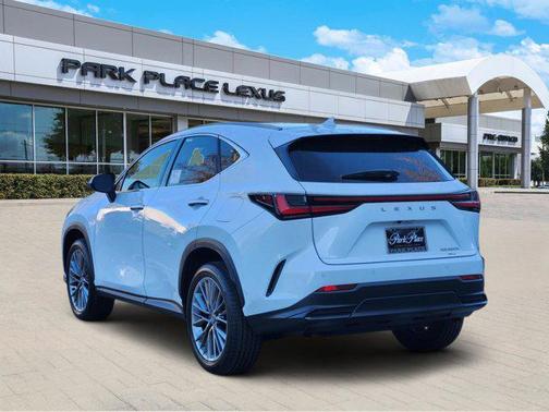 2026 Lexus NX 350h Luxury
