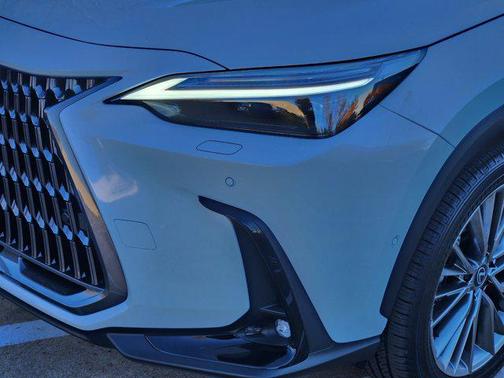 2026 Lexus NX 350h Luxury