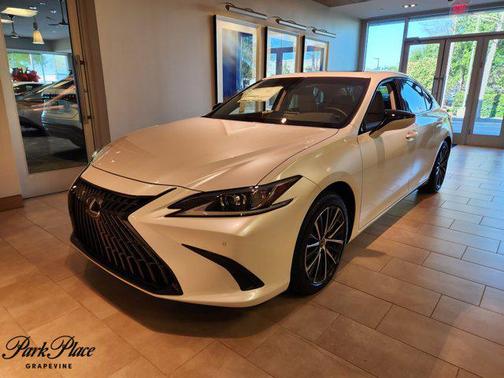 2025 Lexus ES 350 Base
