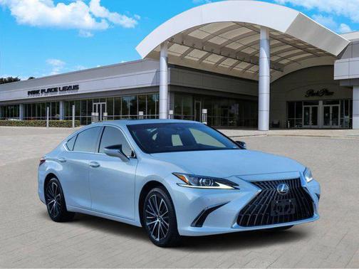 2024 Lexus ES 350 Base