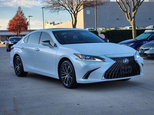 2024 Lexus ES 350 Base