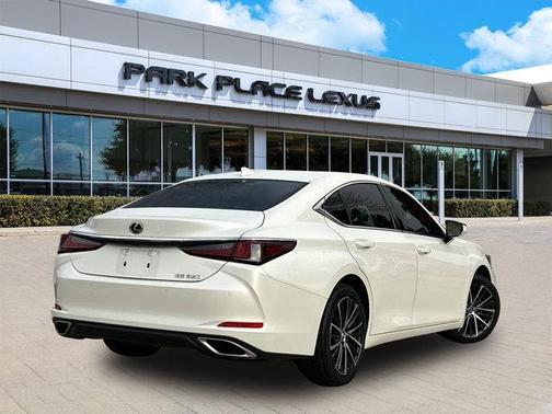 2024 Lexus ES 350 Base
