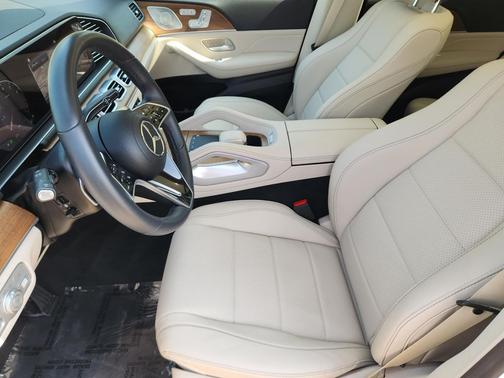 Polar White 2024 Mercedes-Benz GLE 450 4MATIC