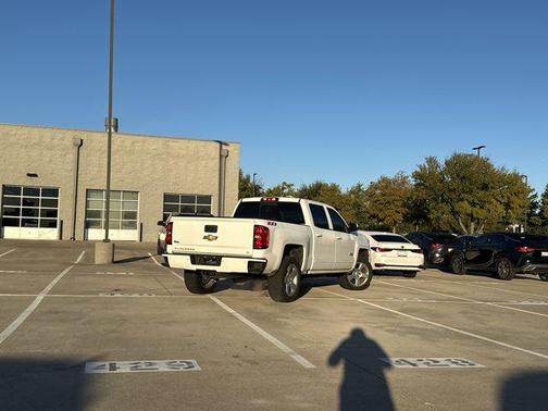2018 Chevrolet Silverado 1500 2LT