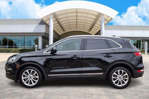 2017 Lincoln MKC Select