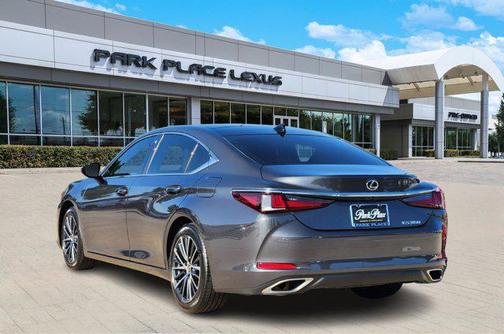 2025 Lexus ES 350 Base