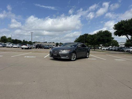 Gray Pearl 2014 Lexus ES 300h Base