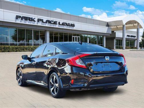 2017 Honda Civic Touring