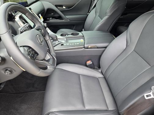 Atomic Silver 2026 Lexus LX 700h Luxury