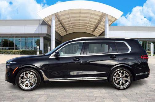 2025 BMW X7 xDrive40i