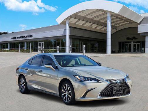 2021 Lexus ES 250 Base