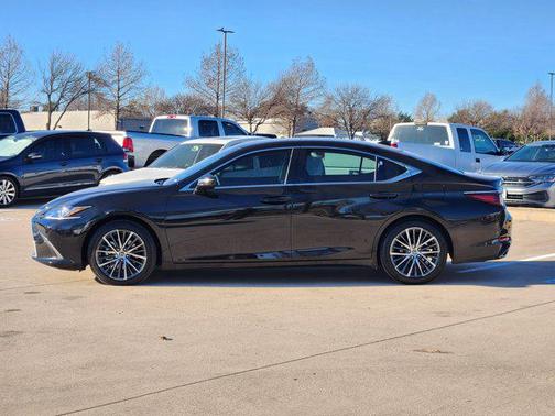 2023 Lexus ES 350 Base