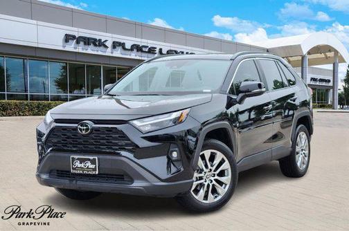 2022 Toyota RAV4 XLE Premium