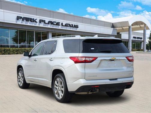 2019 Chevrolet Traverse Premier