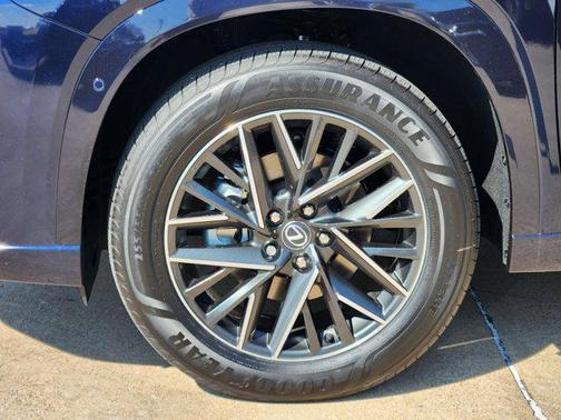 2025 Lexus TX 350 Premium