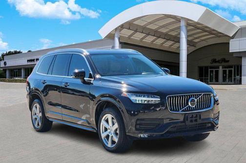 2021 Volvo XC90 T5 Momentum