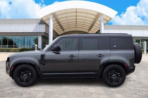 2023 Land Rover Defender 110 X-Dynamic SE