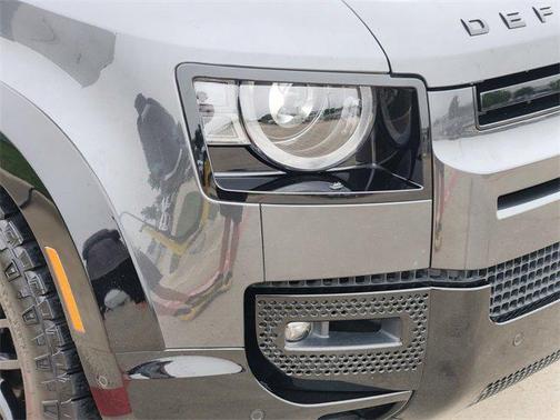2023 Land Rover Defender 110 X-Dynamic SE
