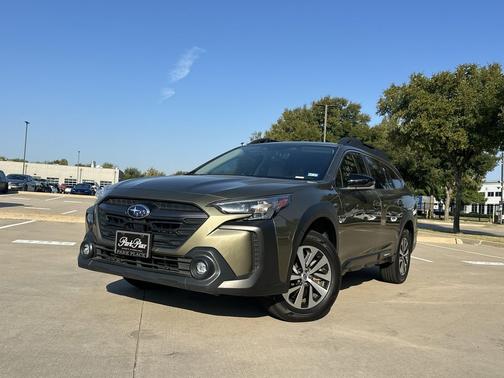 Autumn Green Metallic 2025 Subaru Outback Premium
