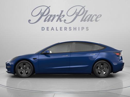Deep Blue Metallic 2022 Tesla Model 3 Long Range