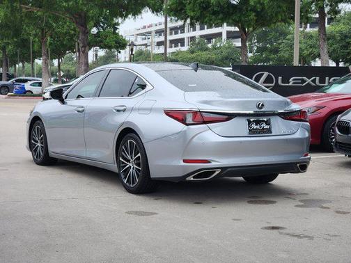 Iridium 2022 Lexus ES 350 Premium