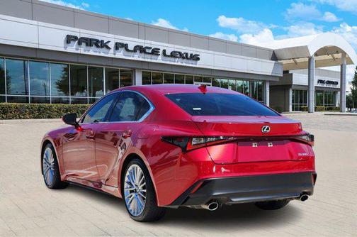 2022 Lexus IS 300 Base