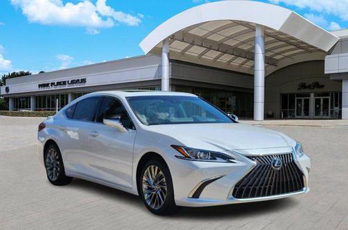 2025 Lexus ES 300h Luxury