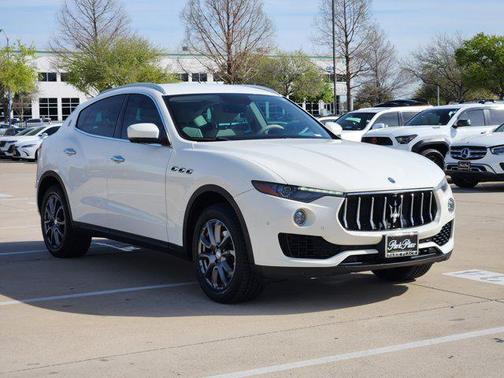2018 Maserati Levante Base