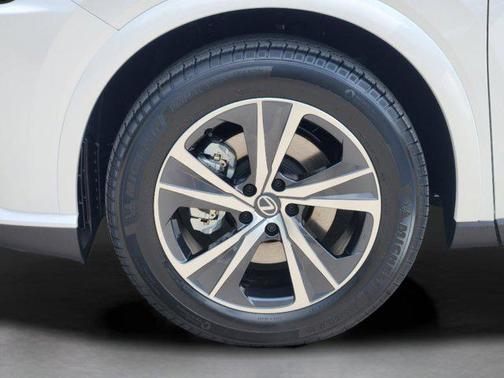 Eminent White Pearl 2026 Lexus RX 350 Premium