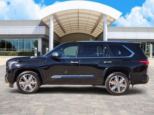 2024 Toyota Sequoia Capstone