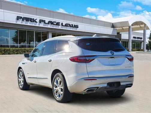 2019 Buick Enclave Avenir
