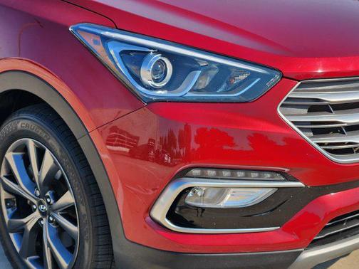 2018 Hyundai Santa Fe Sport 2.0L Turbo Ultimate