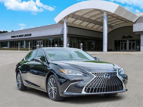 2025 Lexus ES 350 Base