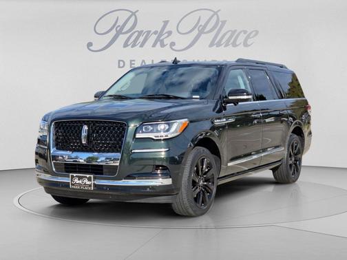 Green Metallic 2022 Lincoln Navigator Black Label