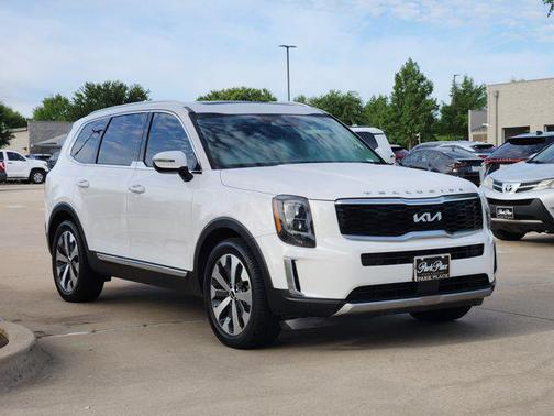 White Pearl 2022 Kia Telluride EX