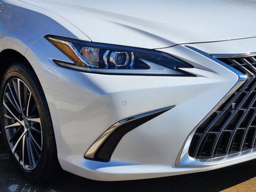 2025 Lexus ES 350 Premium