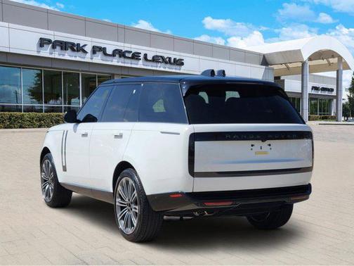 2025 Land Rover Range Rover P530 SE