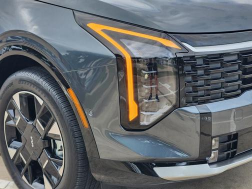 Gray 2026 Kia Sportage Hybrid SX-Prestige
