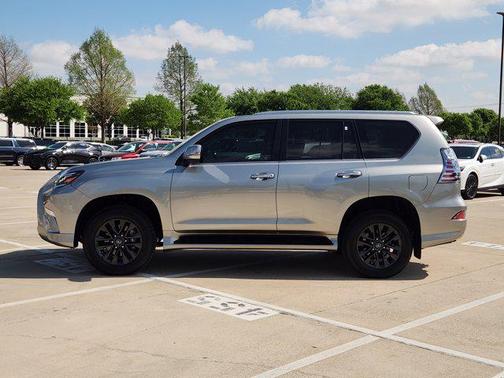 Atomic Silver 2023 Lexus GX 460 Premium